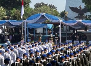 Diiringi Gugur Bunga, Prabowo Berdoa di Depan Sumur Maut Lubang Buaya