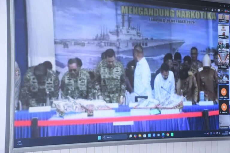 TNI AL Gagalkan Peredaran Kokain Senilai Rp34,9 Miliar